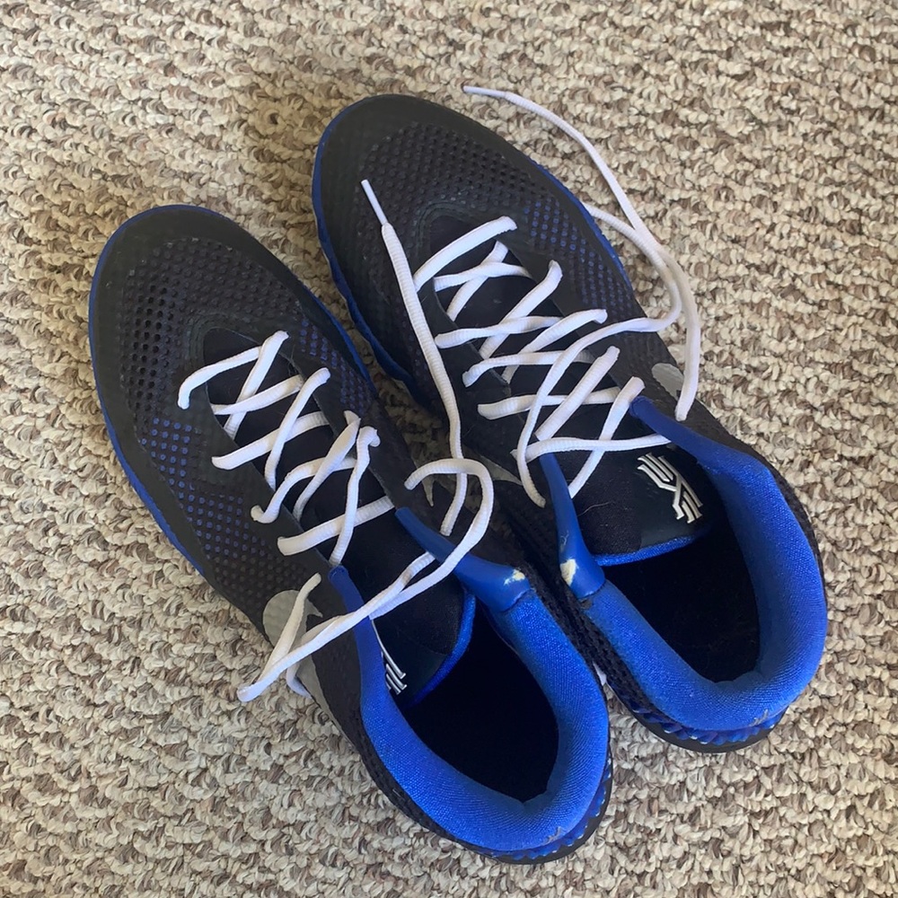 Kyrie 1 brotherhoods